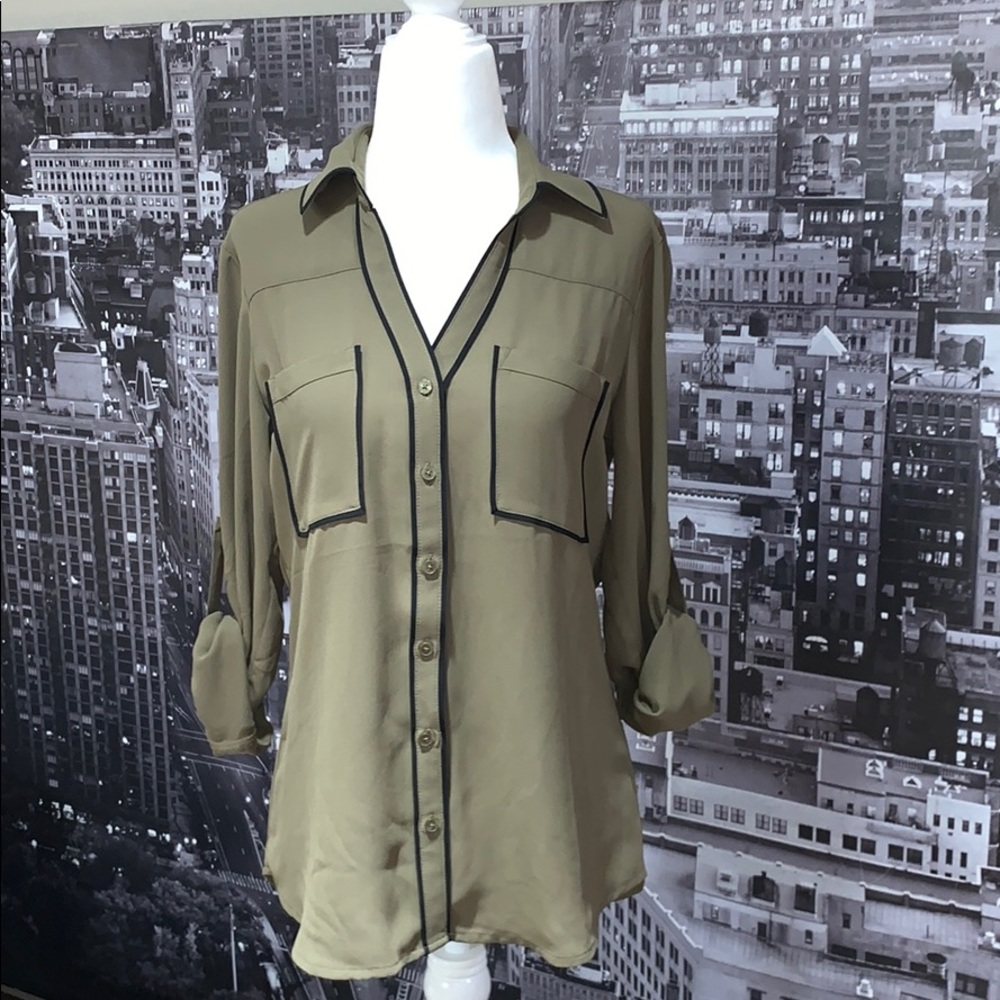 Brand New Express Top; size Small